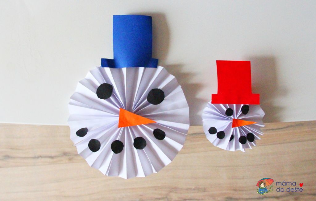 Jednoduchý papierový snehuliak - tvorenie pre deti