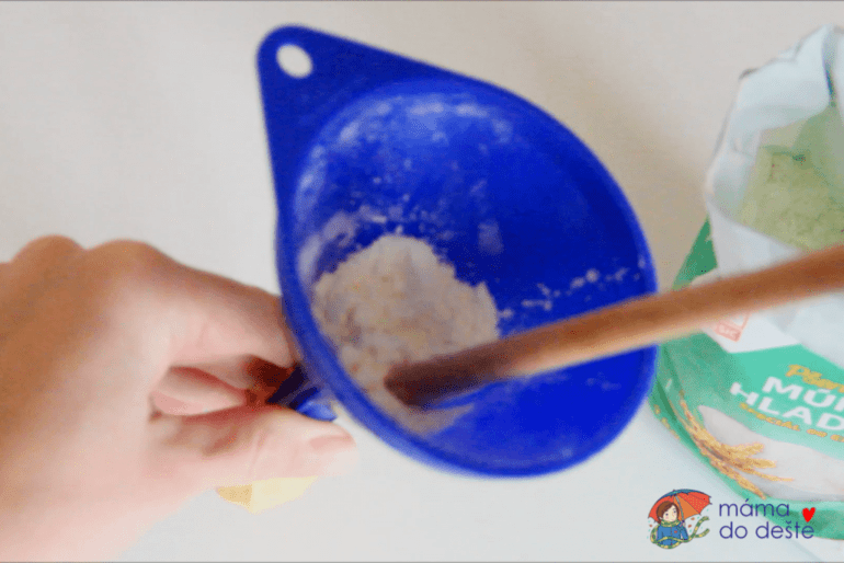 DIY antistresová loptička z balónika a múky