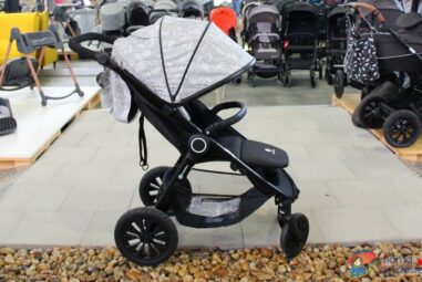 Recenzia kočíka PETITE&MARS Street Air